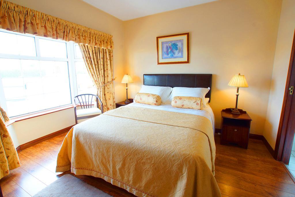 Hillcrest View Bed & Breakfast Kilrush Room photo